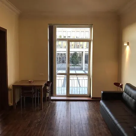 Centro Apartamentai - Gedimino Av. דירה וילנה
